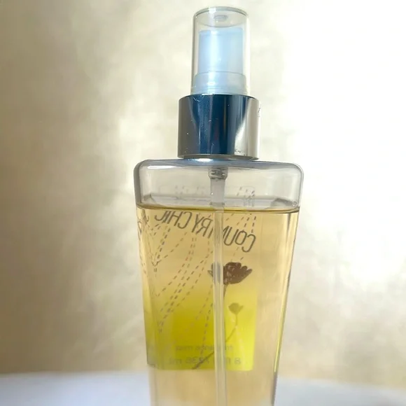 Country chic fragrance mist